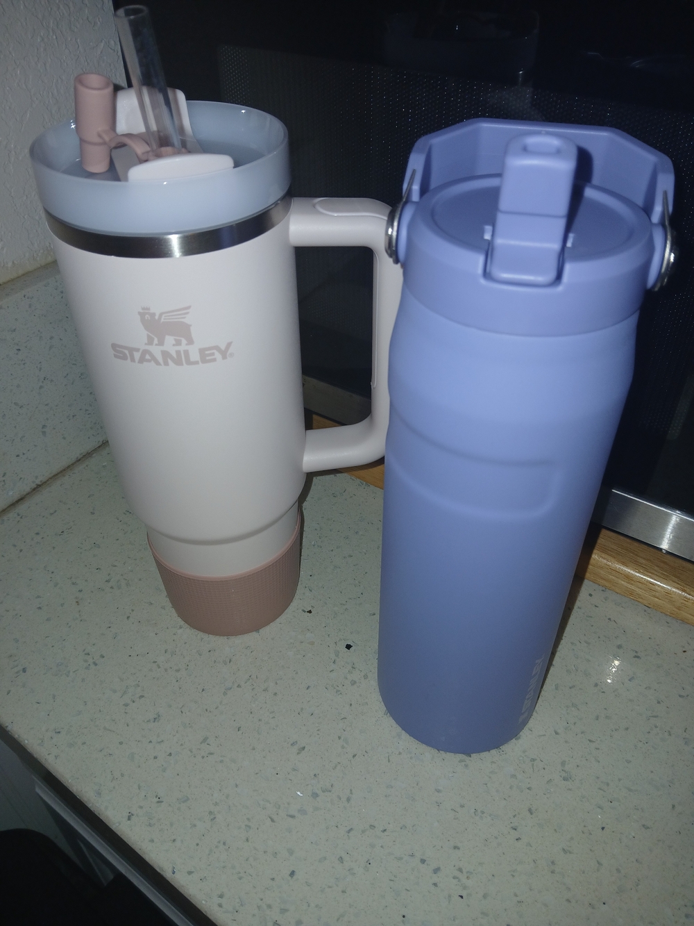 Stanley Rose Quartz Quencher & Hydrangea Iceflow Travel Mug Bundle